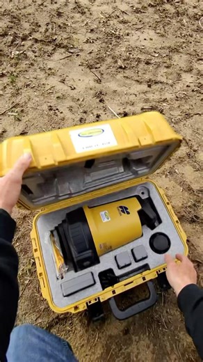 Footing Layout with Topcon ln160 #construction #hardscape #landscape #work‪@TopconPositioningSystems‬