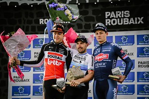 Analisi Favoriti Parigi-Roubaix 2022: fari puntati su Mathieu Van Der Poel, ma dall’ombra possono emergere in tanti