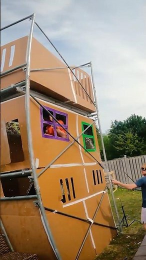 Worlds Tallest Prison Escape