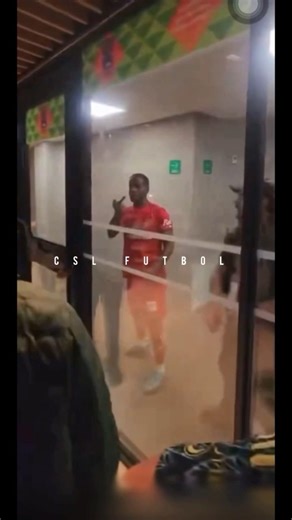 AMERICA VS TOLUCA 2026 CONATO DE BRONCA HELINHO BRONCA EN VESTIDOR