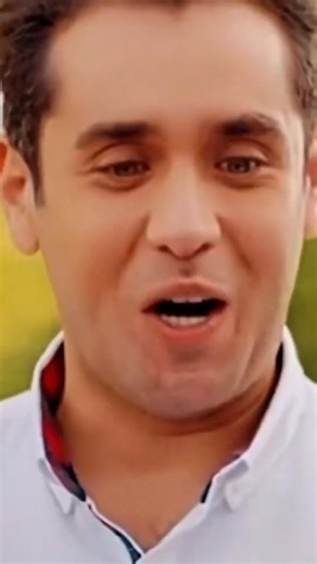 6.7K views · 390 reactions | Can't stop thinking about this dress #handeercelfamily #handeerçel #handeerçeledit #handeerçelfan #handeercellove #hanker #loveinistheair #hankerspain #serkaneda #handmade #thebursin #thebump #reels #fox | Hande Erçel Era | Facebook