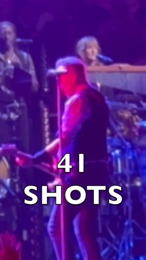 Tom Morello Goes OFF During Bruce’s “41 Shots”