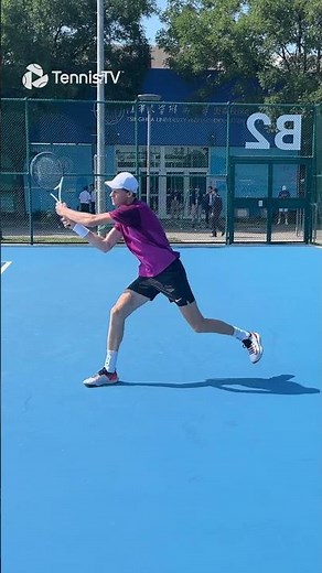 The CLEANEST Ball Striker In Tennis? 🧼