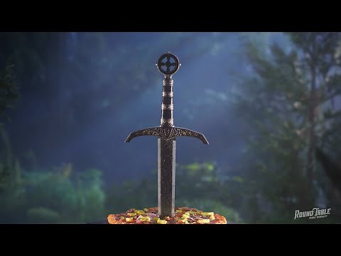 Round Table Pizza - Excalibur's Epic Pizza! (15B)