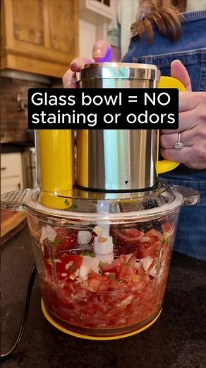 Garden Fresh Salsa in 5 Minutes 🍅 #budgetfriendlyeats