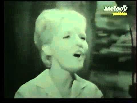 Petula Clark Chariot