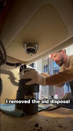 Garbage disposal replacement done right (no leaks) #plumbing #homeimprovement