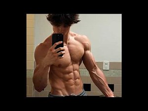 19 Yr Old Teen Bodybuilding Fitness Model Muscle Pump Griffin Winship Styrke Studio #aesthetic #abs