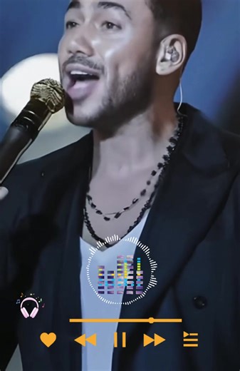 Te metiste en mi piel - Romeo Santos #romeosantos #musicaclasica #lyrics_songs #lyricsvideo #lyrics