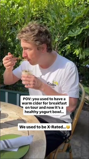 X-rated: Tour edition…🫢#newmusic #thewombats #xrated