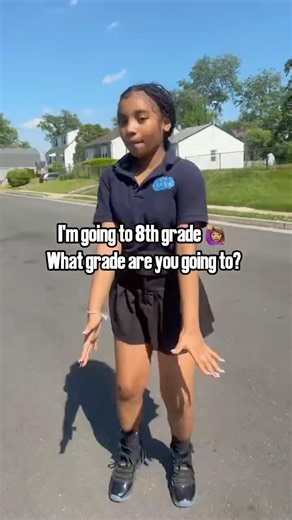 Going to 8th Grade 💅 What Grade Are Y'all Going To? 👀 #shorts