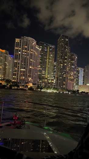 Exploring Miami: A Travel Guide to Brickell
