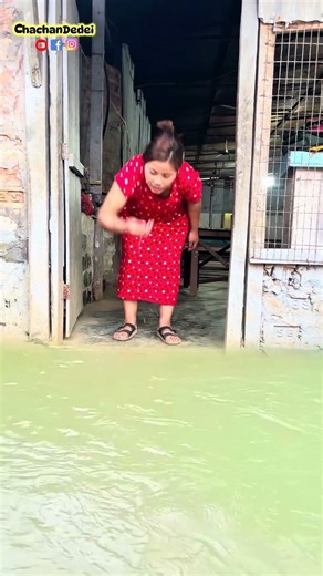 Fake water vfx editing#trendingshorts#fakewater‪@FFFriendsForever‬