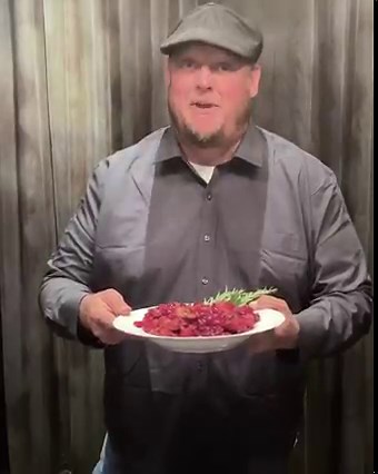 5.1K views · 24 reactions | Cook up some holiday cheer with a seasonal side that everyone will go crazy for at your holiday table (Courtesy of Chef Beau Macmillan)! ✨ Get ready for the holidays with 4 or more FlexPay on all kitchen & food! 旅 https://bit.ly/30dDyg0 | HSN | Facebook