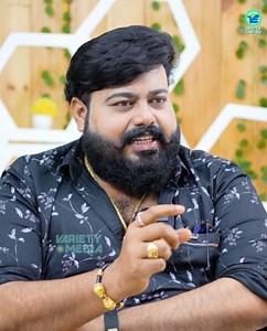 505K views · 9.1K reactions | Excise ന്റെ അടുത്ത് ഞാൻ ഇനിയും മദ്യം പ്രൊമോട്ട് ചെയ്യും എന്ന് പറഞ്ഞു  കാരണം | Variety Media | Facebook