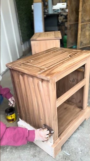Let’s update pine wood and transform this set of wood nightstands with the perfect stain colors.