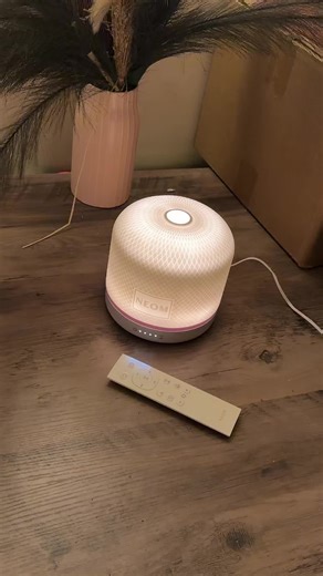 LUXURY NOW ON TIKTOK SHOP ! #fyp #grwmstorytime #makeupstorytime #neom #diffuser @NEOM Wellbeing UK