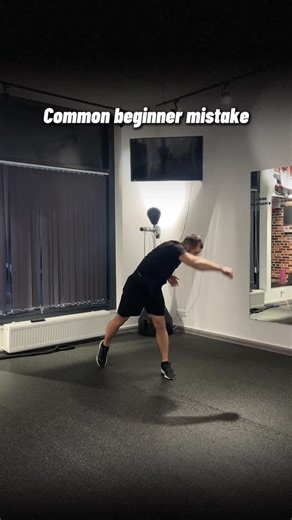 Heavy Bag Pro on Instagram: "Common beginner mistake — easy fix. 🥊 Grab a weight plate, place it next to the bag, step on it with your lead foot, and box from there — it forces balance, angle, and proper foot placement. Clean mechanics every time. Want more boxing tips? Follow. 👊🔥 #boxing #boxingtips #boxingtraining #boxingdrills #footwork #fightlife #trainhard #boxingIQ"