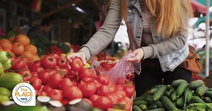 It’s peak season for your local farmers market, and that’s great news for a healthy diet