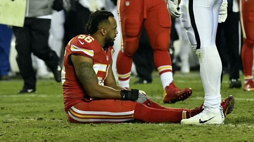 Johnson injury a tough blow for Chiefs