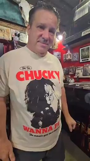 11 reactions | Meet Kevin, our new horror guy at the flea market! ...