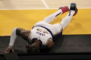 Latest NBA injury update featuring 10 stars and their road to recovery