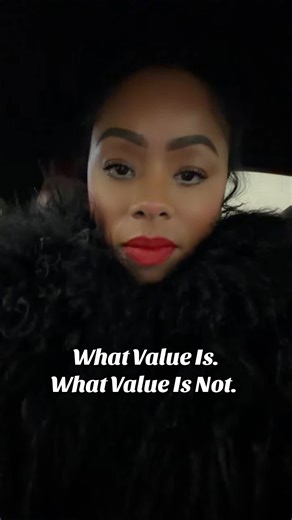 What affect and/or effect do you have on others that doesn’t require servitude, slavery and sacrifice? #lilith #lapetitemorte #divineladymagic