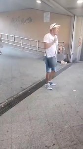 TAMAR€ MI CAUSITA "VALENTINO ARTEAGA" SIGUE CELEBRANDO,, LA DESTITUCION DEL GOBIERNO DE "DINA BOLUARTE" Y YA LE CAYO LA "MANCADA" 😧😧😧😧.. ESTAN QUE LO BUSCAN ASU CAUSA "FERRETI" QUE LO PARA MALOGRANDO....CAUSITA "FERRETI" DESAPARECE DE FIRENZE QUE TE VAN HACER LA "CANA".. TODO POR CULPA DE MI BROTHER "VALENTINO ARTEAGA" 😅😅😅😅 | Enrique Castro