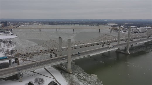 US Coast Guard urges extreme caution due to ice in Ohio River