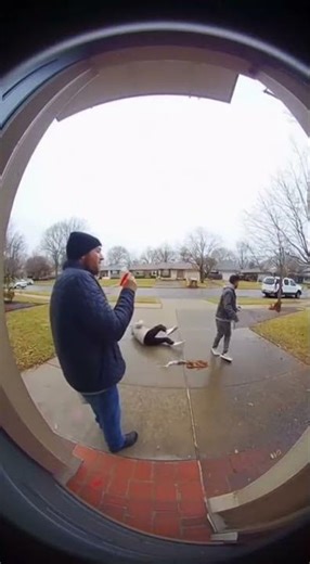 Chaos Unfolds with Popping Balloon and Screams!