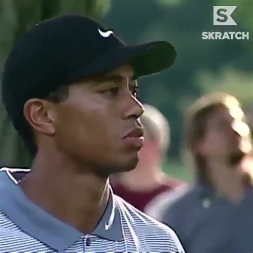 Tiger Woods Hit a Pitching Wedge 184 Yards 😳⛳ | One of Golf’s Greatest Shots #golfhighlights