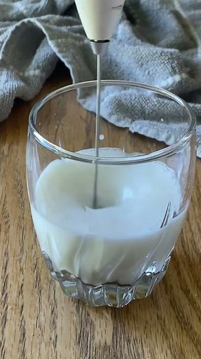 How to make cold foam for iced coffee at home! Super easy!