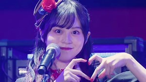 这是两年多以前，邦多利七个团一起登上西武巨蛋时，Roselia演奏的R。尽管西武巨蛋收音效果不佳，但是i83依然稳定发挥，r间奏的贝斯更是让人欲罢不能