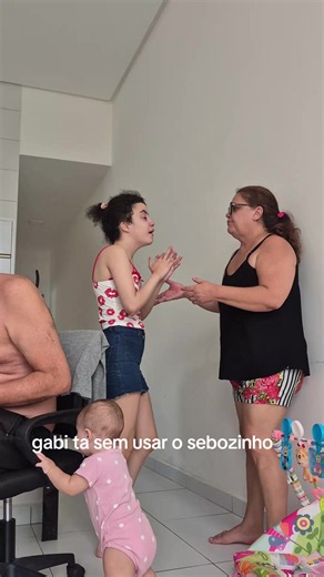 ela ta podendo usar o sebozinho so mo fds #fy #autista