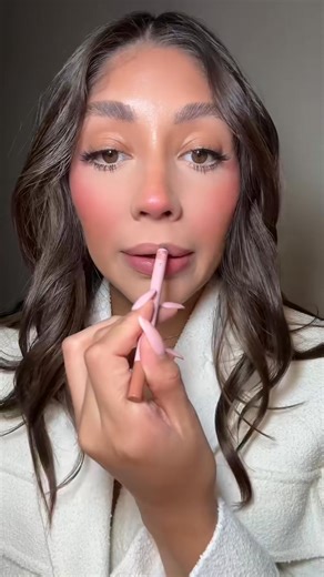 how to layer your makeup🎀 everything 🔗 in my Sephora storefront! https://sephora.com/creators/_karilynn Sephora #makeup #makeuptutorial | Karilynn Martinez