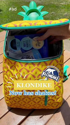 Perfect way to beat the summer heat with ✨ New Klondike Shakes ✨ creamy and mess-free shakes in a pouch! No blender needed! Just open and enjoy! #ad