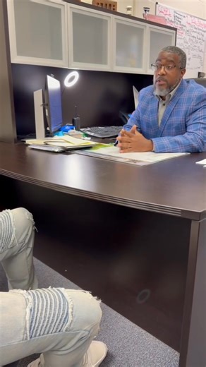 Bethany tells the principal she there will be problems if he doesn’t get control of his school | Kay La | Facebook