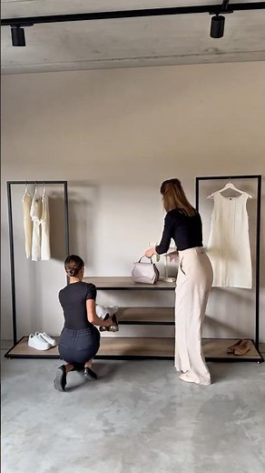 3 visual merchandising display ideas for clothing stores #retaildesign #clothingstore