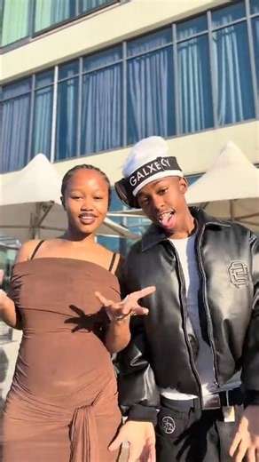 peanuts and akhanya❤❤....Mr and mrs bangle #amapianovibessa ‪@Lulutho_Sinxoto‬