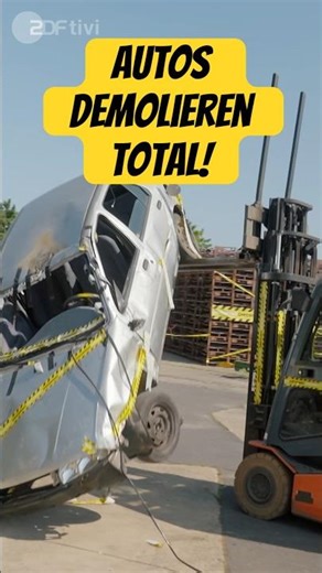 Wie oft kann man ein Auto mit dem Gabelstapler umkippen? I Checkpoint ZDF