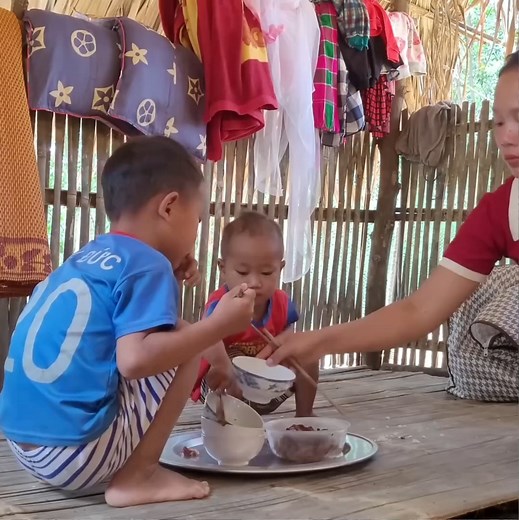 9.9K views · 183 reactions | Cooking lard how to cook lard from meat dishes for the working day | Single Mom Mother life | Facebook