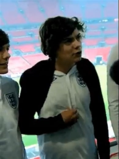 Their hearts belong together #larrystylinson #larryisreal #freelarry | larrystylinson