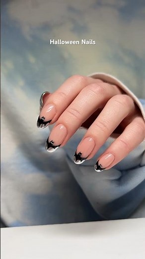 easy halloween nail tutorial 🦇🎃👻 #nailart #nailtutorial #halloweennails