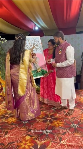 ~ अnuरंग कला 🪷 on Instagram: "💕Created this special baby shower tree for a fun gender guessing game!👶🏻 Each brushstroke held love, joy, and excitement for their growing family. 🌱🤱🏻 for the sweetest couple..!!👩‍❤️‍👨 @_t.a.n.v.i___ | @tushar_prasha_kad : Thank you for the being a part of your event..!🫶🏻🧿 @cake.wali.tanvi @kalakrutis.by.tanvi Soo Which side are you on Team Boy or Team girl ?👣 • My first ever commissioned artwork✨ Follow for more on my painting adventures!💌 #babyshower