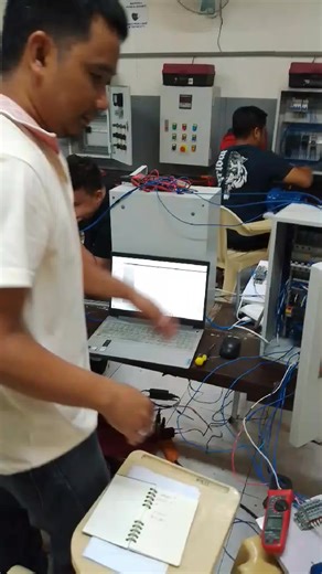 Industrial Motor Control with PLC Programming Join our next batch of training. Register through the link below. https://forms.gle/dv6pzoxH8R7PDfHK9 #UpgradeYourSkills #BeEmployable | AC-DC Training Center