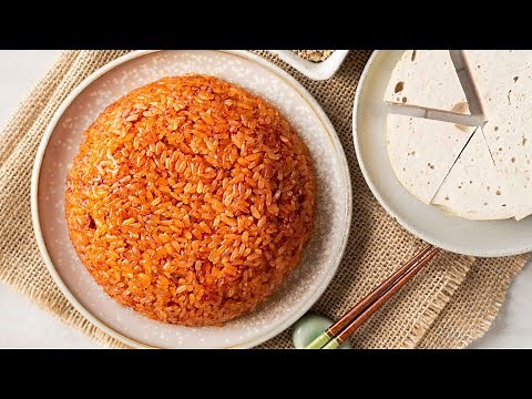 Xôi Gấc (Vietnamese Red Sticky Rice)