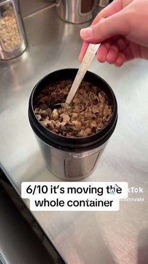 Rating the Scoopability of Ingredients - Boost Juice Reviews