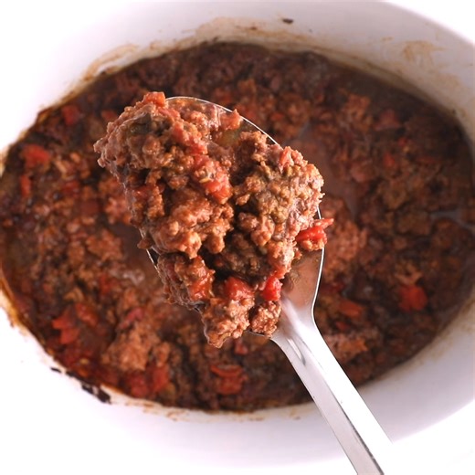 🌮Full Recipe: https://www.themagicalslowcooker.com/slow-cooker-taco-meat/ Let the slow cooker do all the work with this easy taco meat recipe. | The Magical Slow Cooker