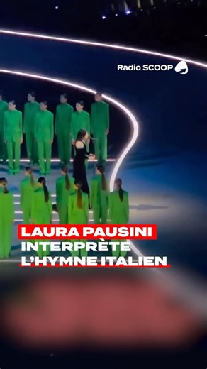 🇮🇹 Laura Pausini interprète l’hymne italien lors de la cérémonie d’ouverture des Jeux Olympiques d’Hiver de Milano-Cortina 2026 ! Vous aimez cette version de l’hymne ? 🎶 📹 : RTL102.5 . #RadioSCOOP #JeuxOlympiques #LauraPausini #Olympics #milanocortina2026 | Radio SCOOP Lyon