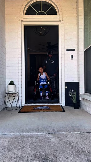 91K views · 10K reactions | Guys!! You have seen how easy Big Red and I make things look compared to Little dawg and I. I will always have love for little dawg because he helped me begin, but sometimes you have to move on to bigger and brighter things!來來#bubbastrong #spinabifidawarrior #r82 @r82.global | Chase Harris | Facebook